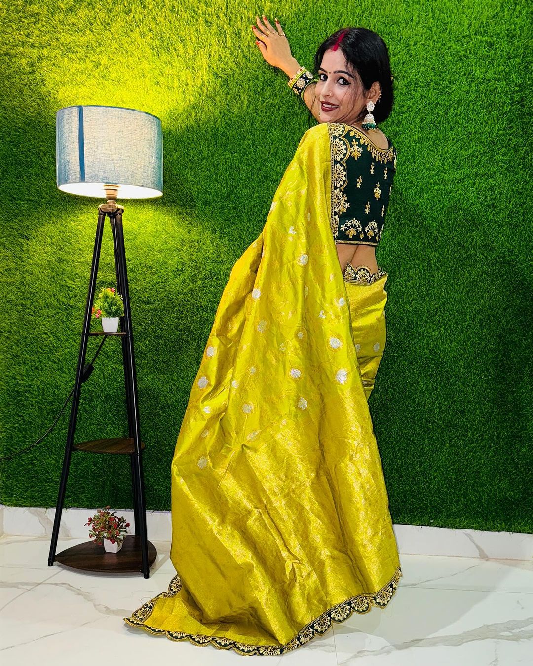 Rich Embroidery Designer Saree with Blouse For Wedding