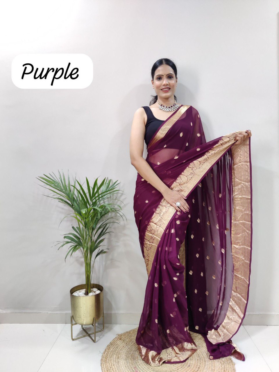 Georgette Soft Silk Saree with Zari Work