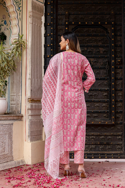 Gulabi Grace Delight Suit Set - Doriya