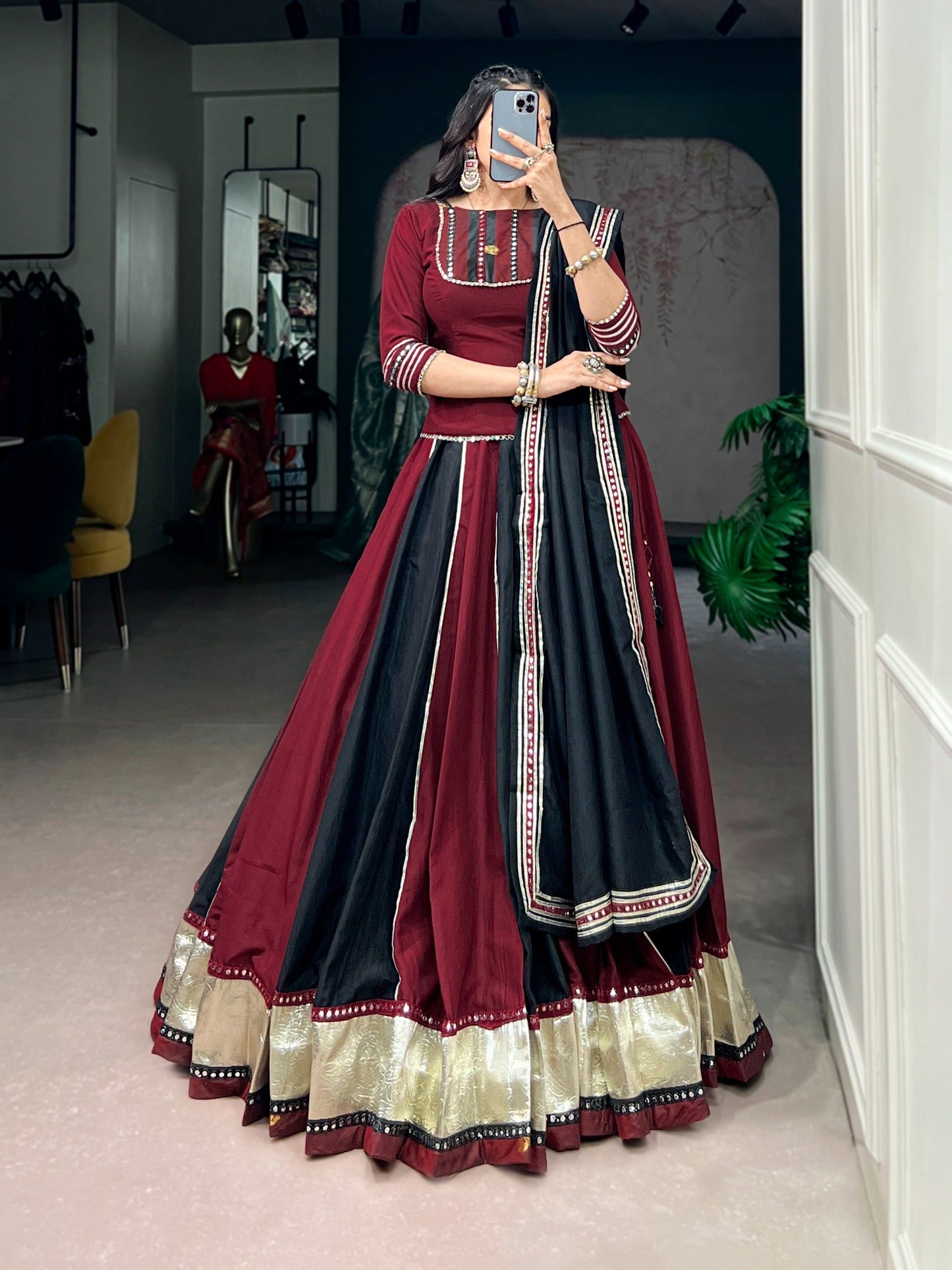Chinon Golden Patta Work Designer Chaniya Choli Set – Ready to Wear, 6 Meter Flair
