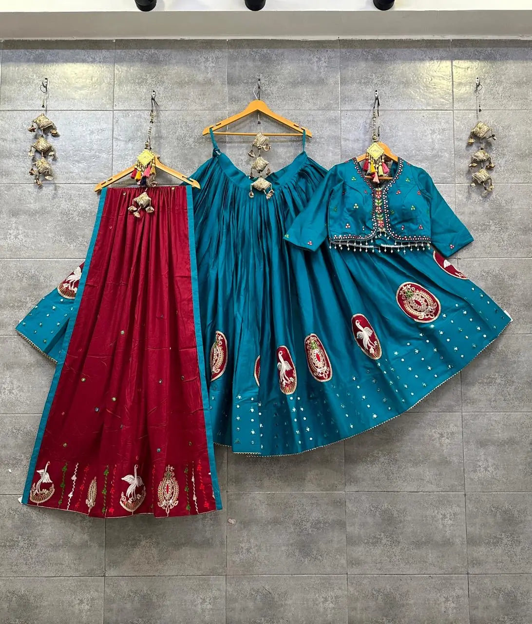 Jaam Cotton Silk Authentic Gujrati Navratri Chaniya Choli