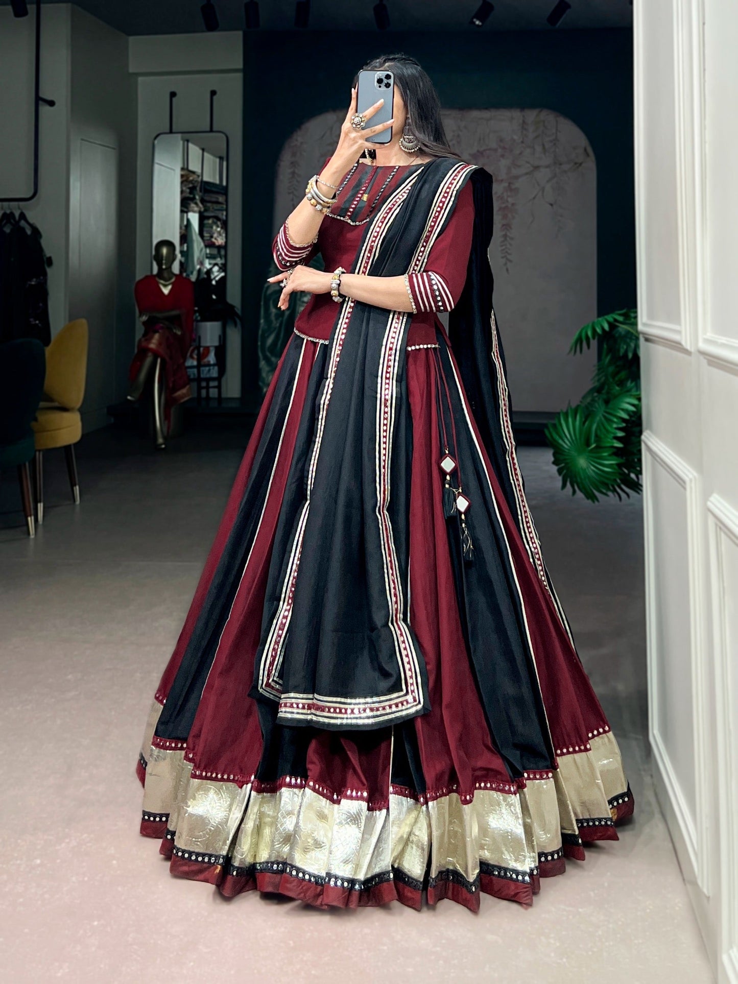 Chinon Golden Patta Work Designer Chaniya Choli Set – Ready to Wear, 6 Meter Flair