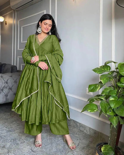 Chinon Silk Alia Cut Ready to Wear Anarkali Gown