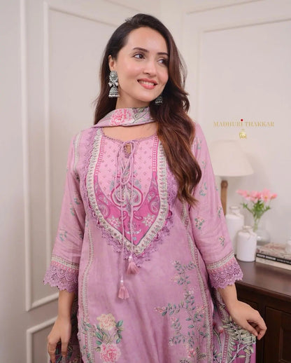 Lilac Muslin Floral Digital Printed Pakistani Kurti Pant Dupatta Set