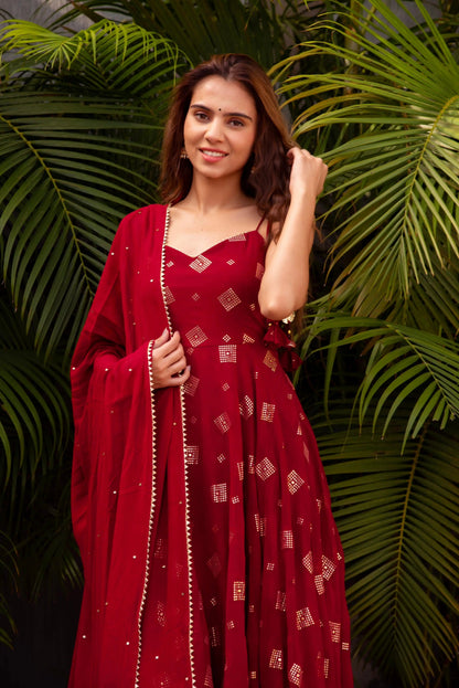 Georgette Blooming Flare Golden embroidery work Kurti Dupatta Set