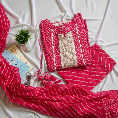 Gulabi Aankhein Bandhej Romance Suit