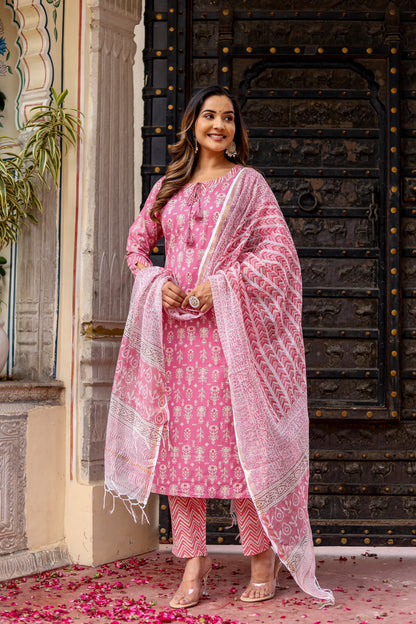 Gulabi Grace Delight Suit Set - Doriya