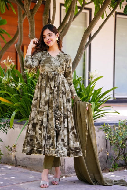 Hetvi's  Anarkali Suit Set