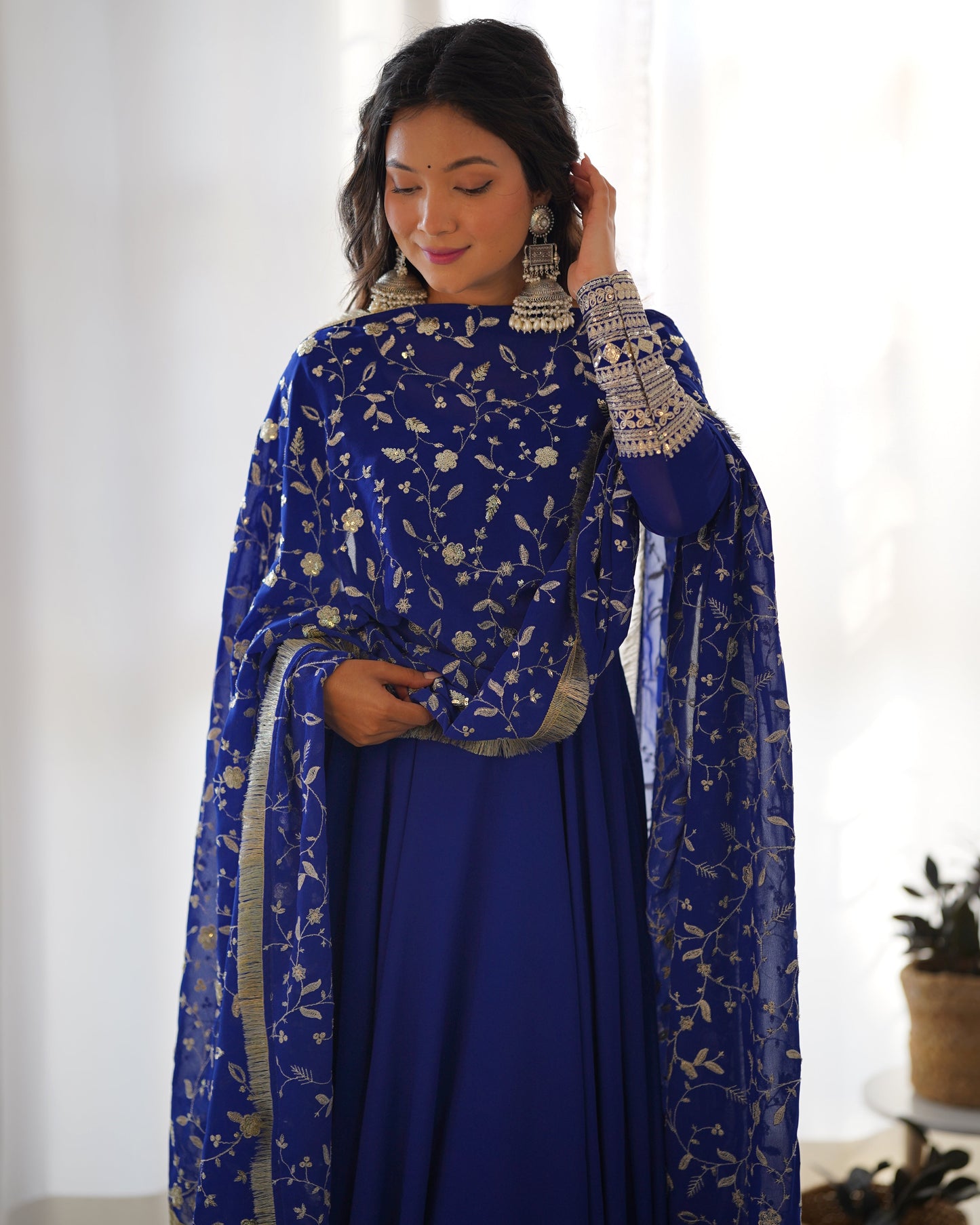 Salini's Beutifull Fancy Anarkali Suit Set