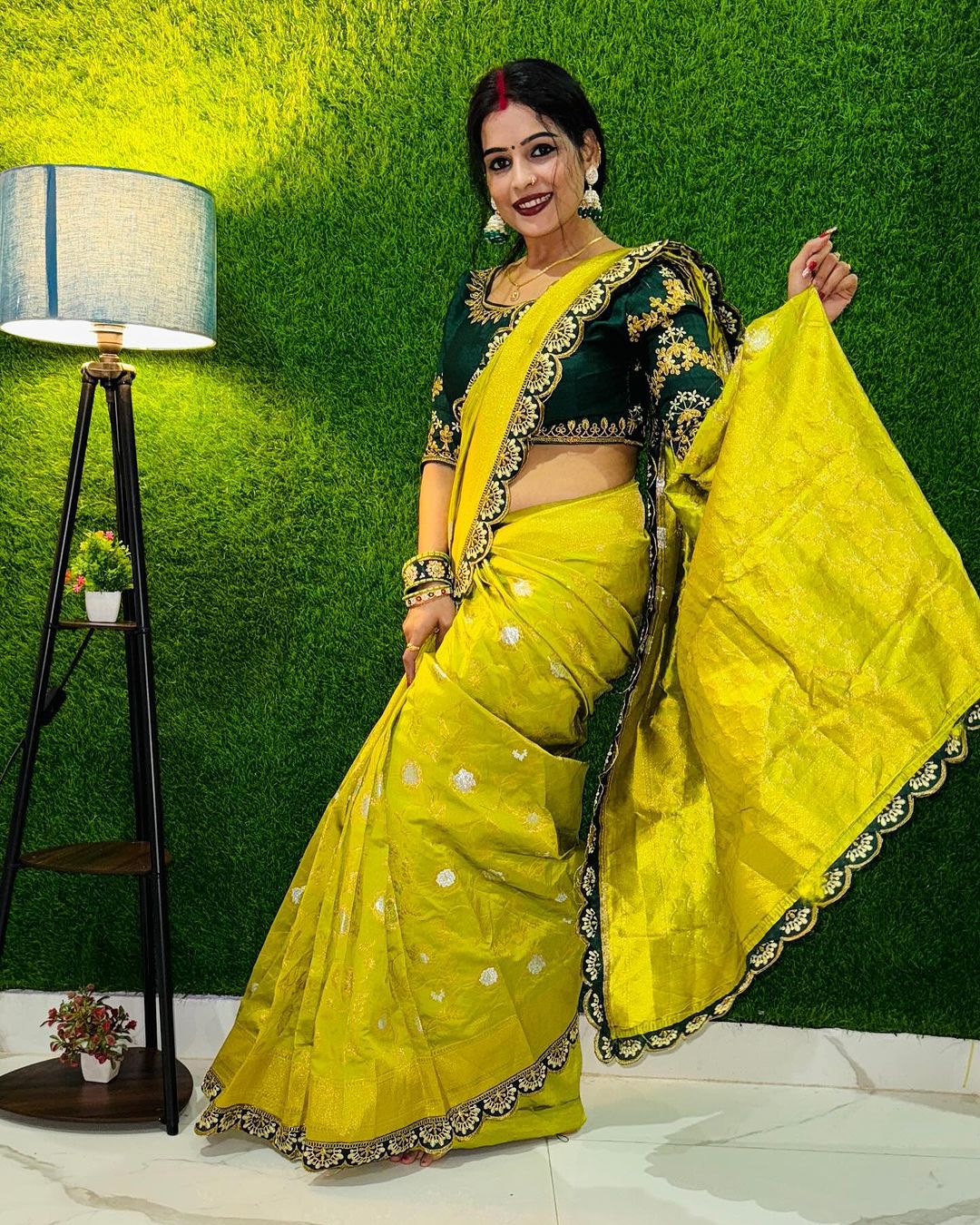 Rich Embroidery Designer Saree with Blouse For Wedding