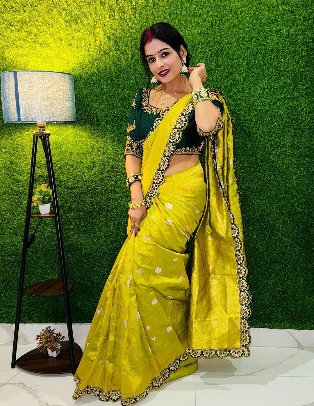 Rich Embroidery Designer Saree with Blouse For Wedding