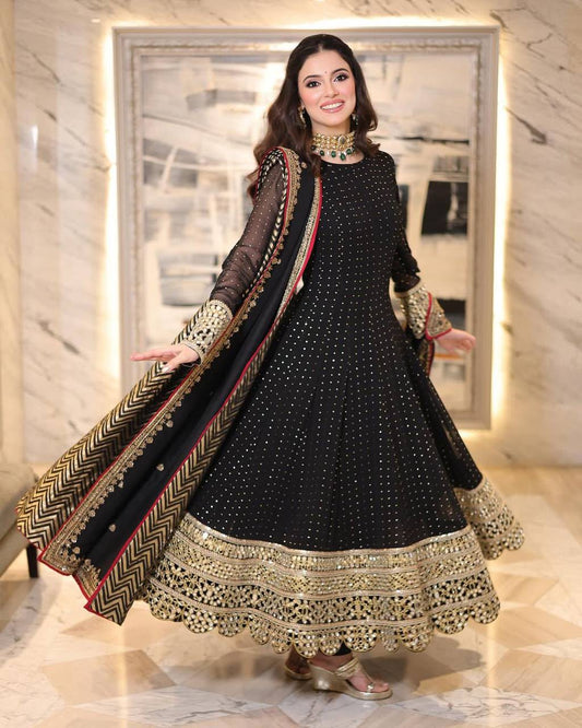 Kunza Black Royal Anarkali Set