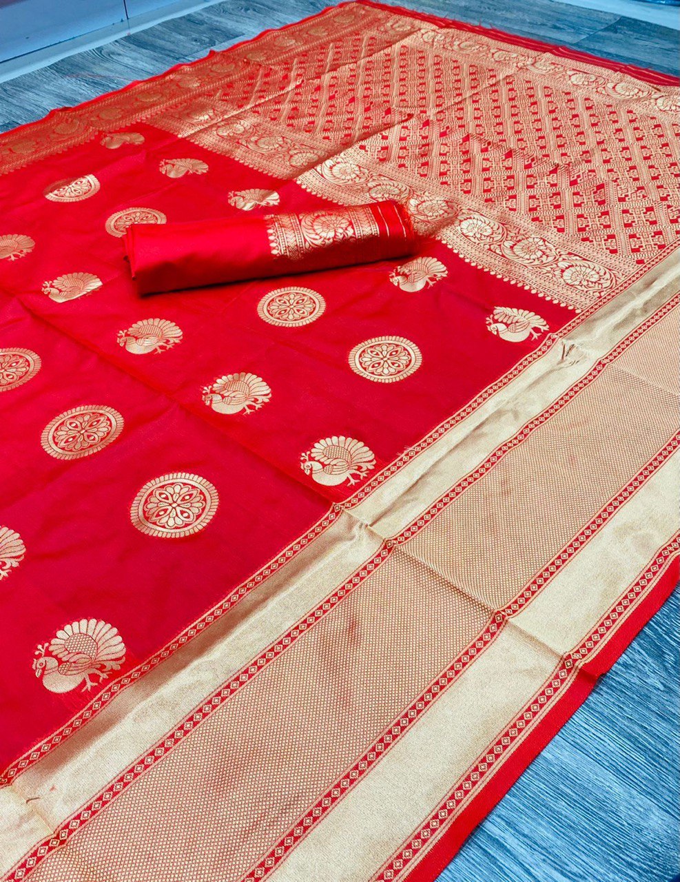 Red Kanjivaram Soft Silk Saree with Golden Work