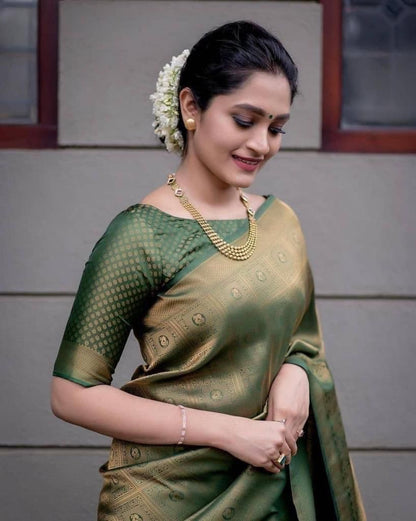 Green Banarasi Jacquard Saree with Zari Woven Pattern