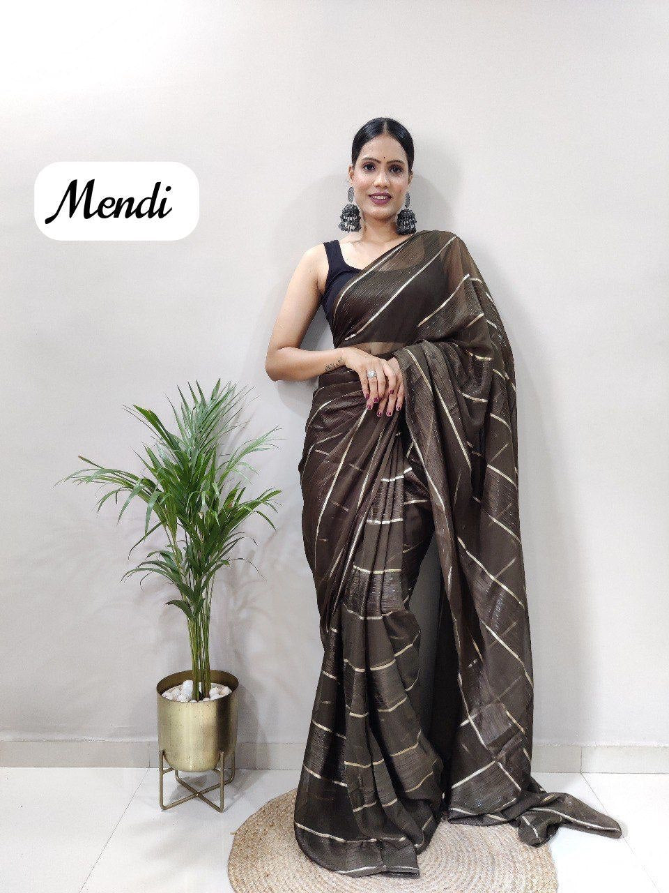 Soft Georgette Silk Saree With Satin Zari Patta