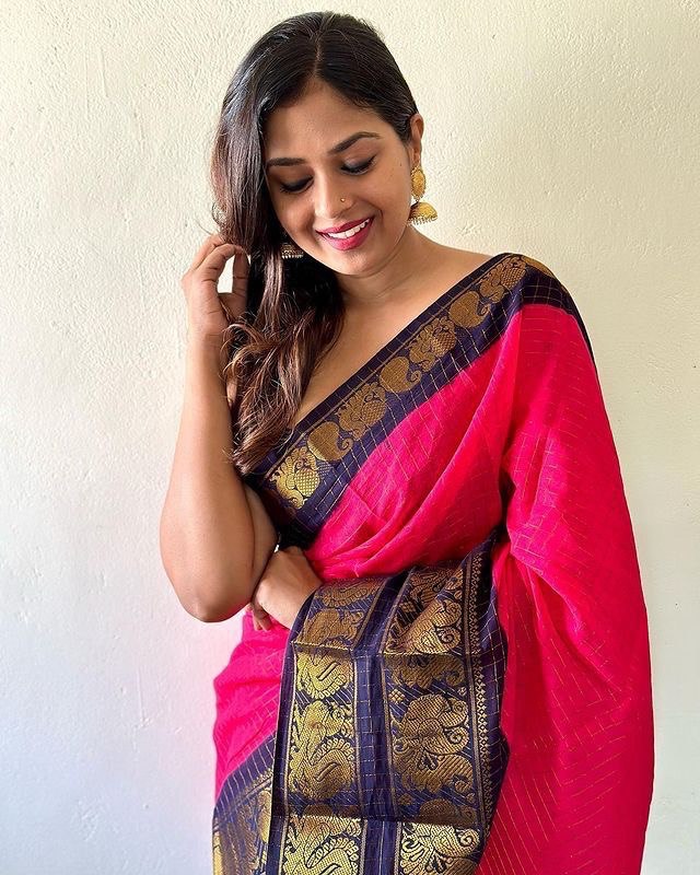 Pink Soft Silk Saree With Jacquard Work