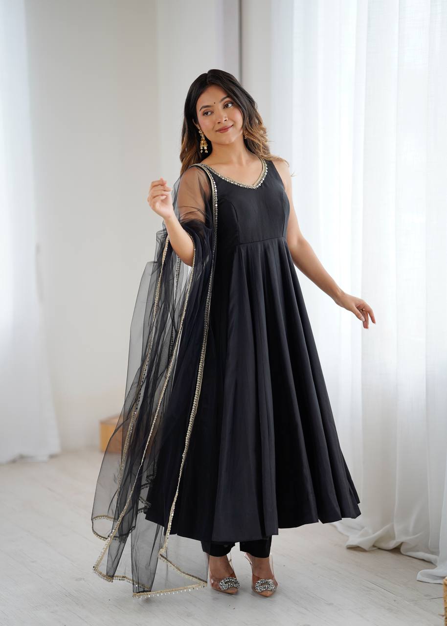 Kiyara Black Color Anarkali Suit Set [Sleeves Fabric Attached]