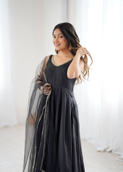 Kiyara Black Color Anarkali Suit Set [Sleeves Fabric Attached]